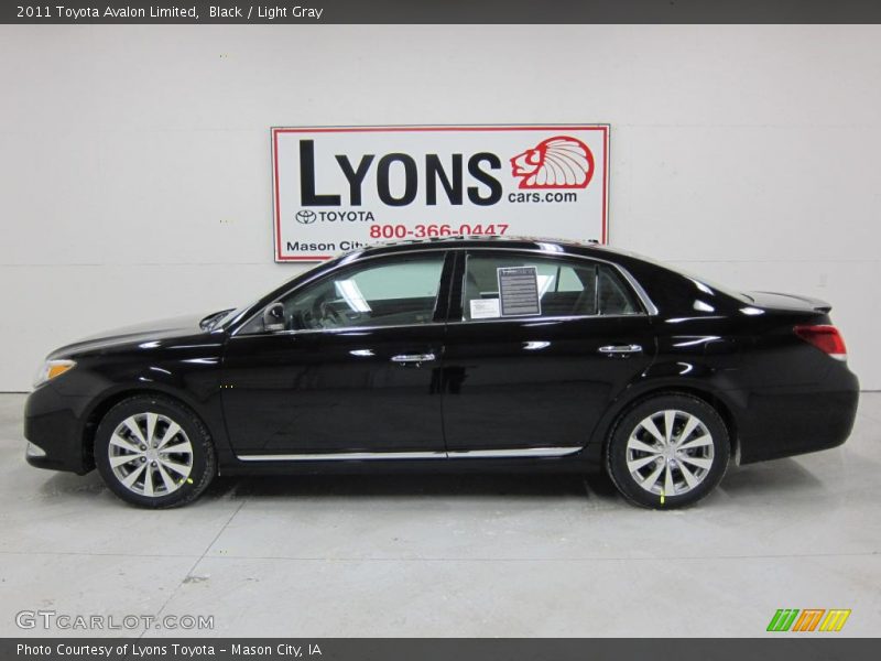 Black / Light Gray 2011 Toyota Avalon Limited