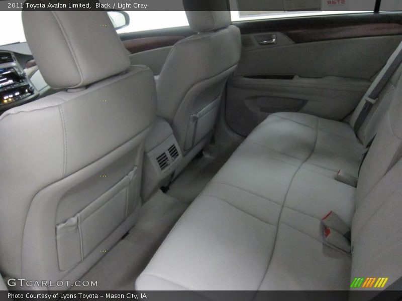 Black / Light Gray 2011 Toyota Avalon Limited