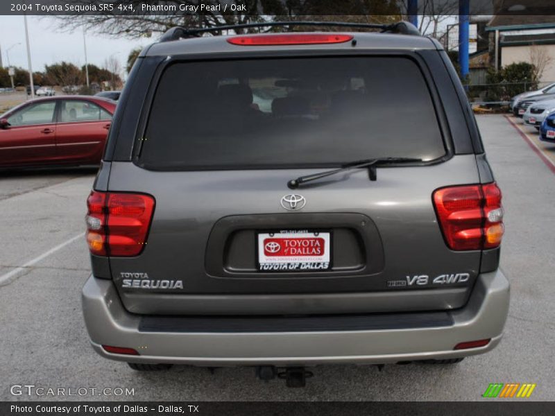 Phantom Gray Pearl / Oak 2004 Toyota Sequoia SR5 4x4