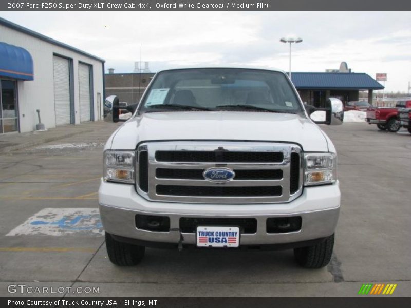 Oxford White Clearcoat / Medium Flint 2007 Ford F250 Super Duty XLT Crew Cab 4x4