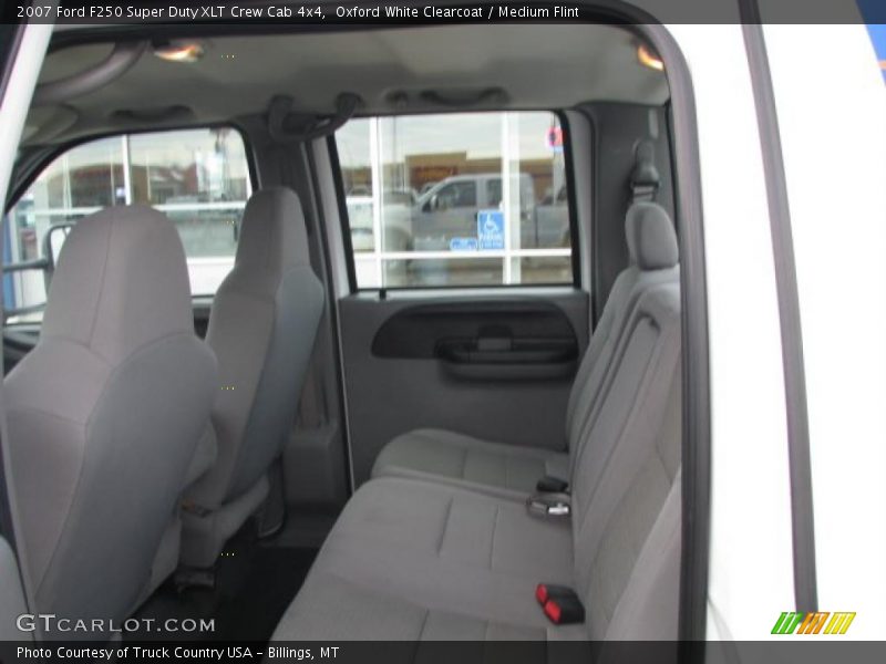Oxford White Clearcoat / Medium Flint 2007 Ford F250 Super Duty XLT Crew Cab 4x4