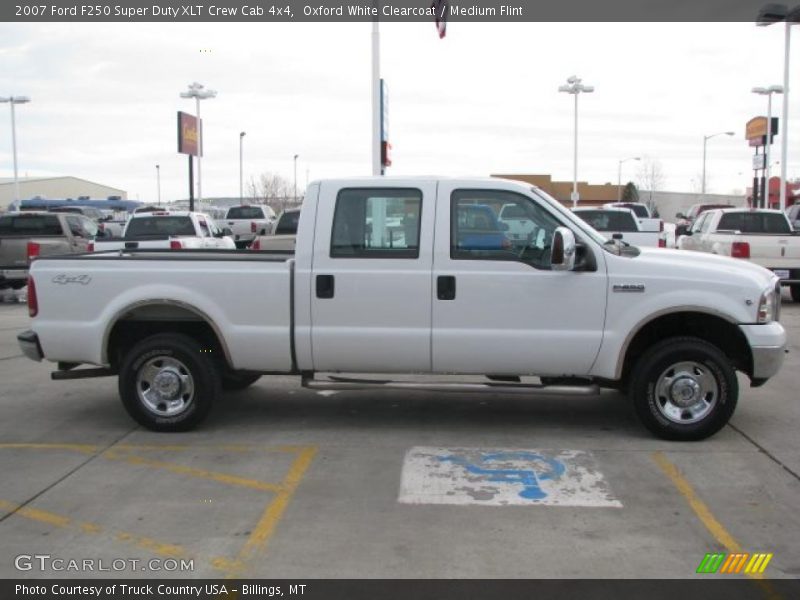 Oxford White Clearcoat / Medium Flint 2007 Ford F250 Super Duty XLT Crew Cab 4x4