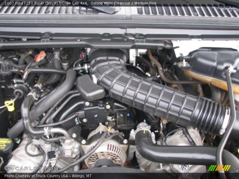 Oxford White Clearcoat / Medium Flint 2007 Ford F250 Super Duty XLT Crew Cab 4x4