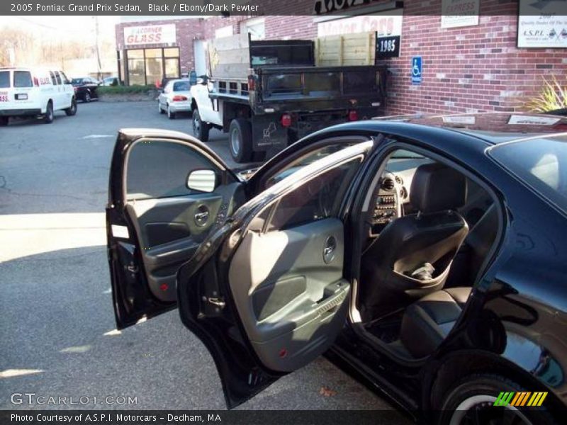 Black / Ebony/Dark Pewter 2005 Pontiac Grand Prix Sedan