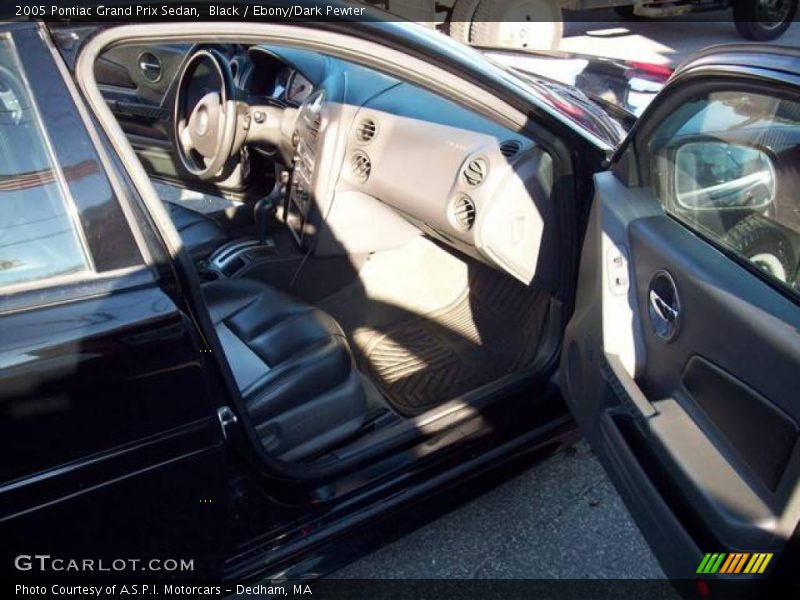 Black / Ebony/Dark Pewter 2005 Pontiac Grand Prix Sedan
