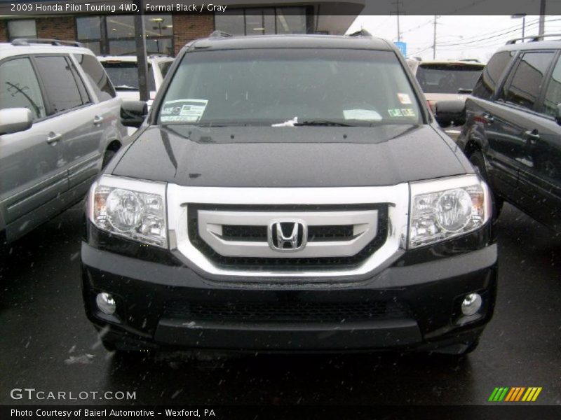 Formal Black / Gray 2009 Honda Pilot Touring 4WD