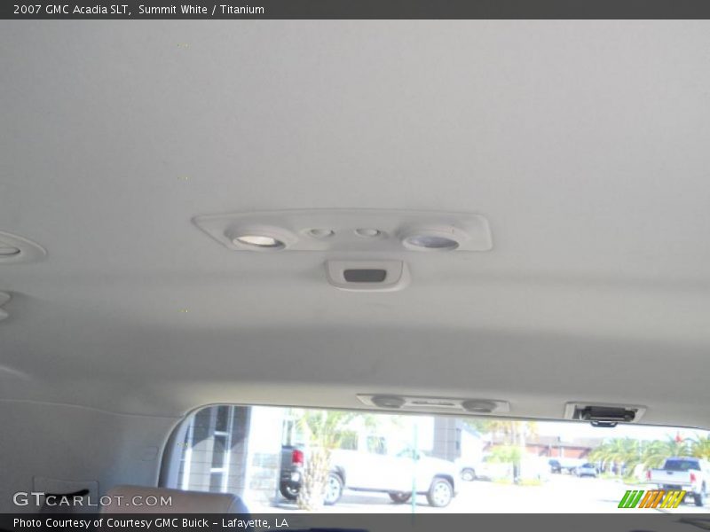 Summit White / Titanium 2007 GMC Acadia SLT