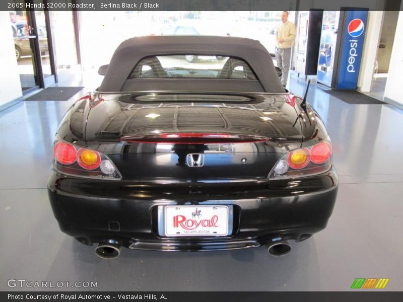 Berlina Black / Black 2005 Honda S2000 Roadster
