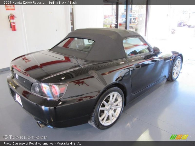 Berlina Black / Black 2005 Honda S2000 Roadster