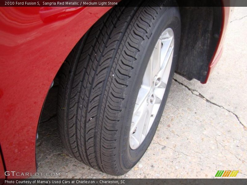 Sangria Red Metallic / Medium Light Stone 2010 Ford Fusion S