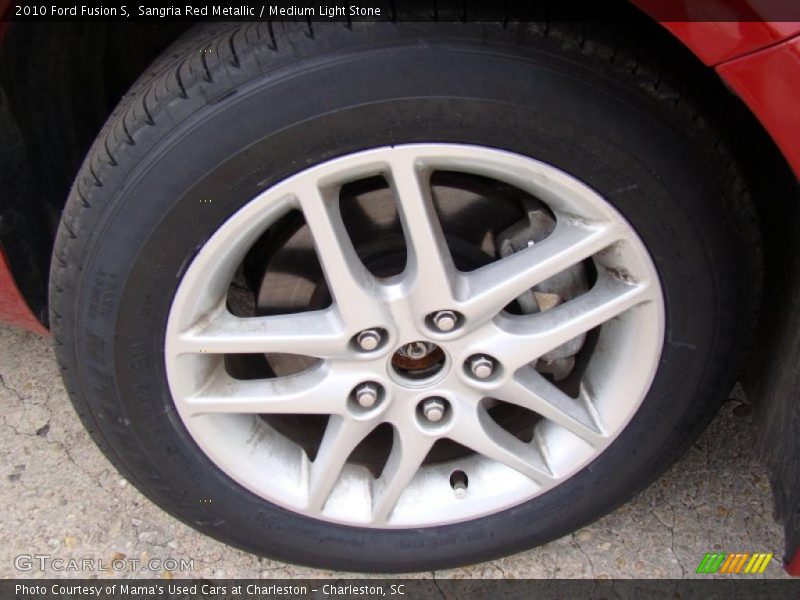 Sangria Red Metallic / Medium Light Stone 2010 Ford Fusion S
