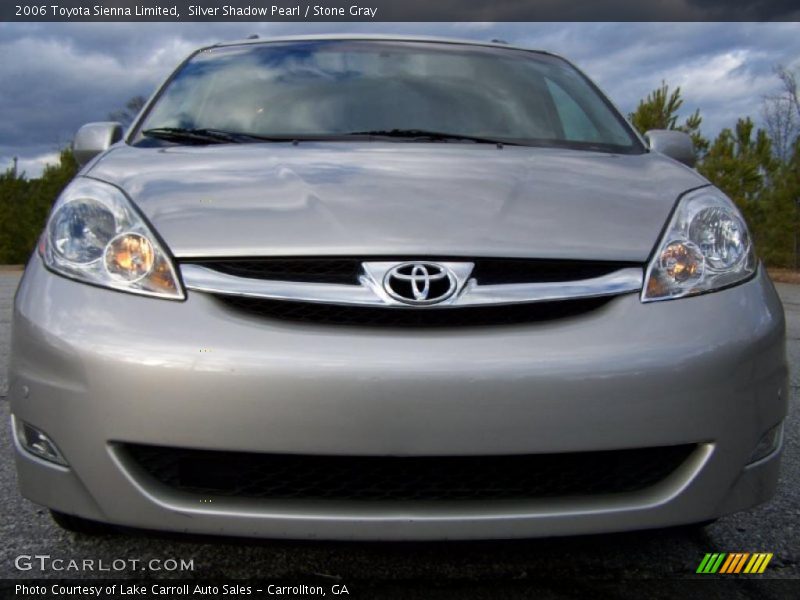 Silver Shadow Pearl / Stone Gray 2006 Toyota Sienna Limited