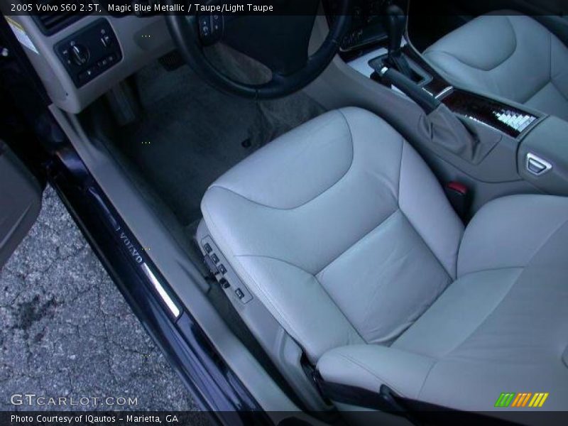 Magic Blue Metallic / Taupe/Light Taupe 2005 Volvo S60 2.5T