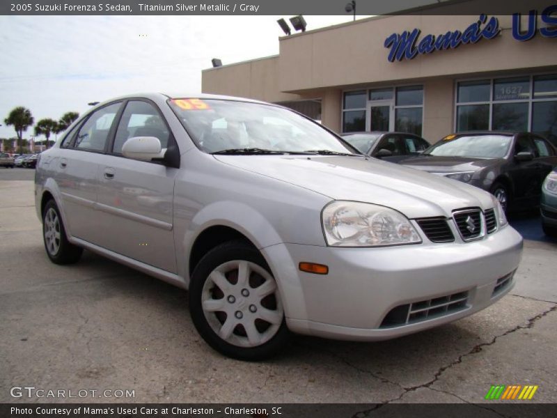 Titanium Silver Metallic / Gray 2005 Suzuki Forenza S Sedan