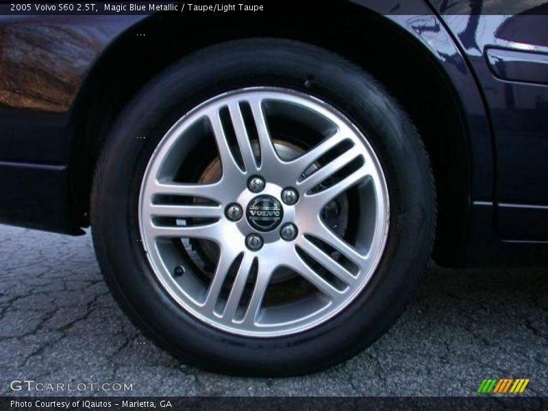  2005 S60 2.5T Wheel