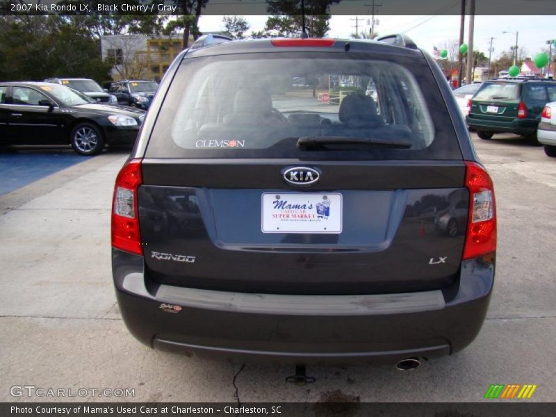 Black Cherry / Gray 2007 Kia Rondo LX