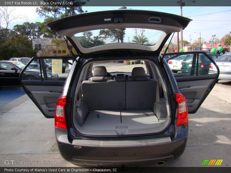 Black Cherry / Gray 2007 Kia Rondo LX