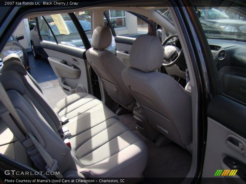 Black Cherry / Gray 2007 Kia Rondo LX