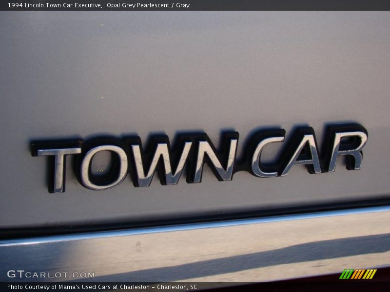  1994 Town Car Executive Logo