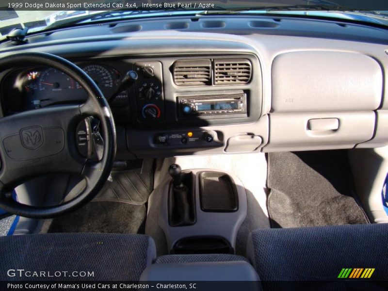 Intense Blue Pearl / Agate 1999 Dodge Dakota Sport Extended Cab 4x4