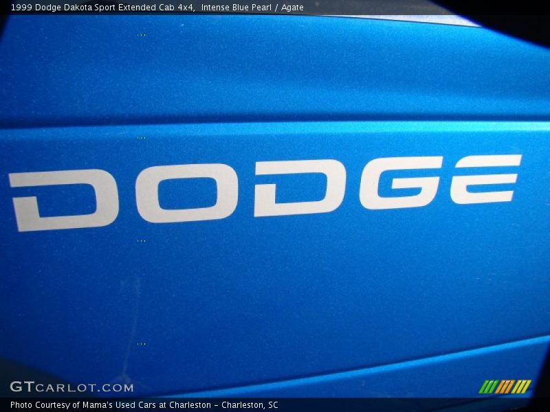  1999 Dakota Sport Extended Cab 4x4 Logo