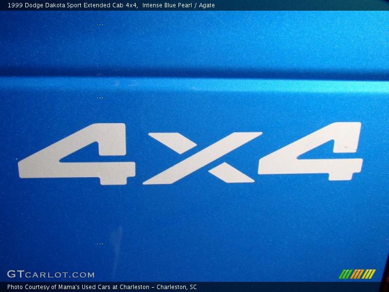  1999 Dakota Sport Extended Cab 4x4 Logo