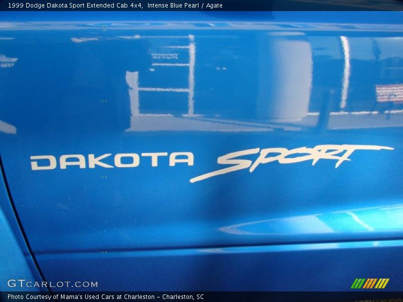  1999 Dakota Sport Extended Cab 4x4 Logo