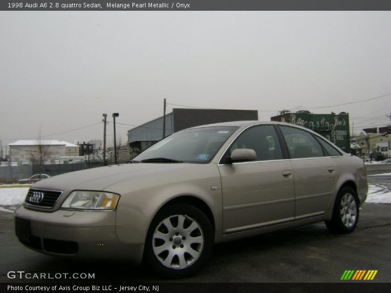 Front 3/4 View of 1998 A6 2.8 quattro Sedan