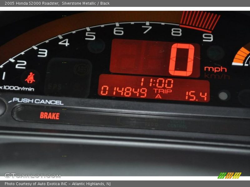 Silverstone Metallic / Black 2005 Honda S2000 Roadster