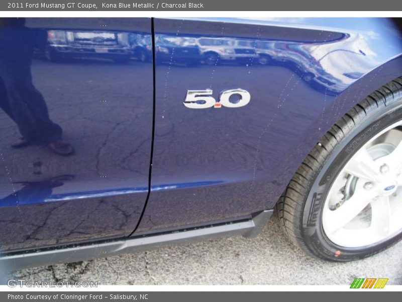  2011 Mustang GT Coupe Logo