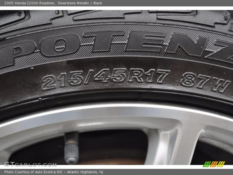 Silverstone Metallic / Black 2005 Honda S2000 Roadster