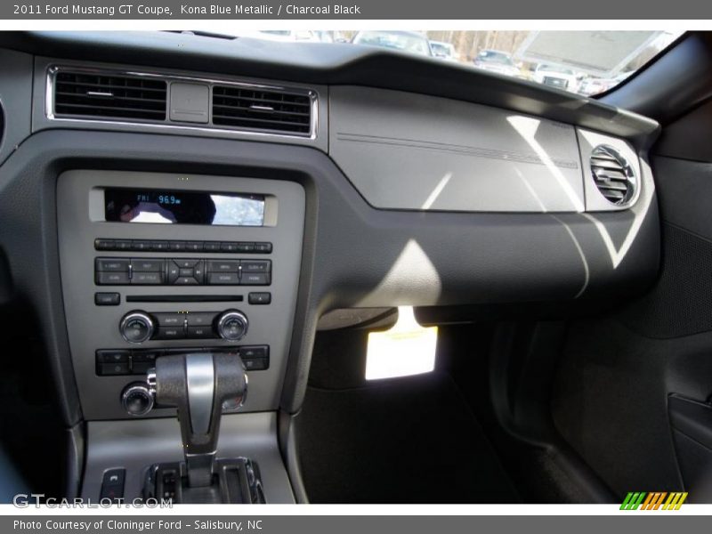Kona Blue Metallic / Charcoal Black 2011 Ford Mustang GT Coupe