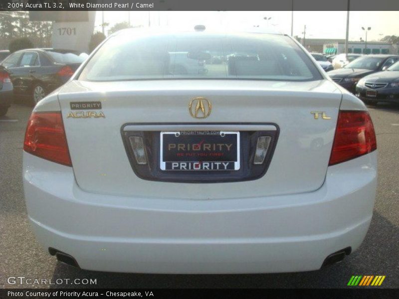 White Diamond Pearl / Camel 2004 Acura TL 3.2