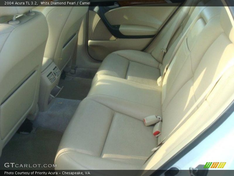 White Diamond Pearl / Camel 2004 Acura TL 3.2