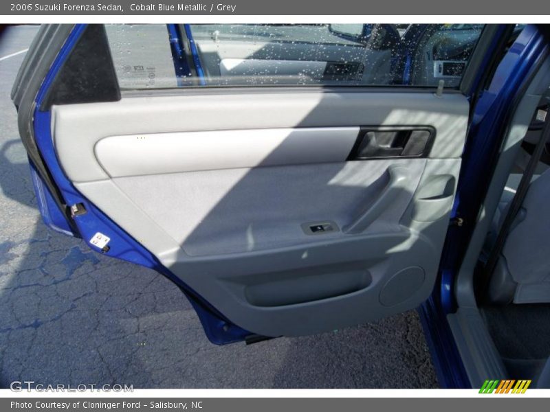 Cobalt Blue Metallic / Grey 2006 Suzuki Forenza Sedan