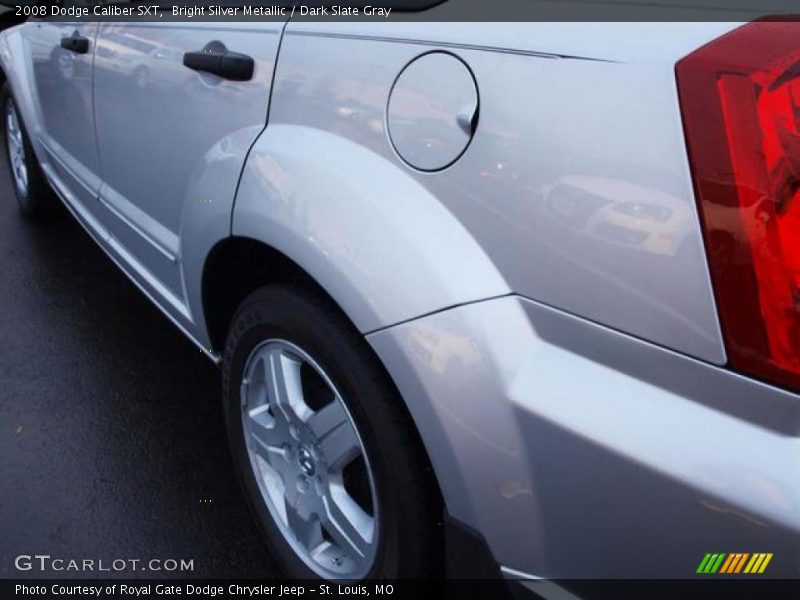 Bright Silver Metallic / Dark Slate Gray 2008 Dodge Caliber SXT