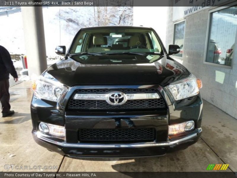  2011 4Runner SR5 4x4 Black