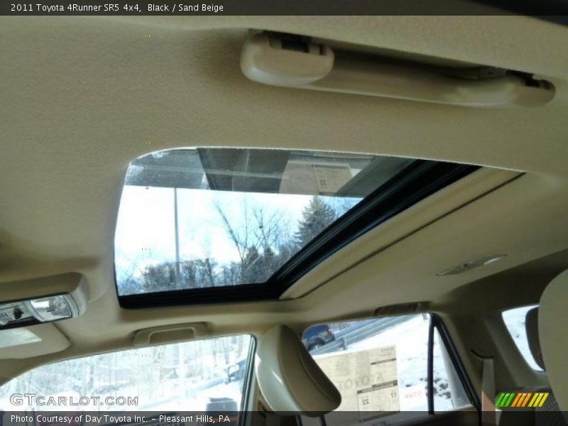 Sunroof of 2011 4Runner SR5 4x4