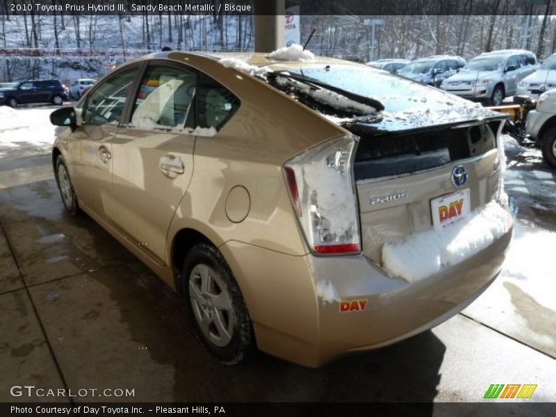 Sandy Beach Metallic / Bisque 2010 Toyota Prius Hybrid III