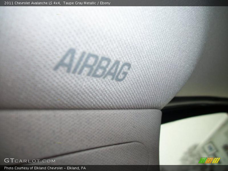 Taupe Gray Metallic / Ebony 2011 Chevrolet Avalanche LS 4x4