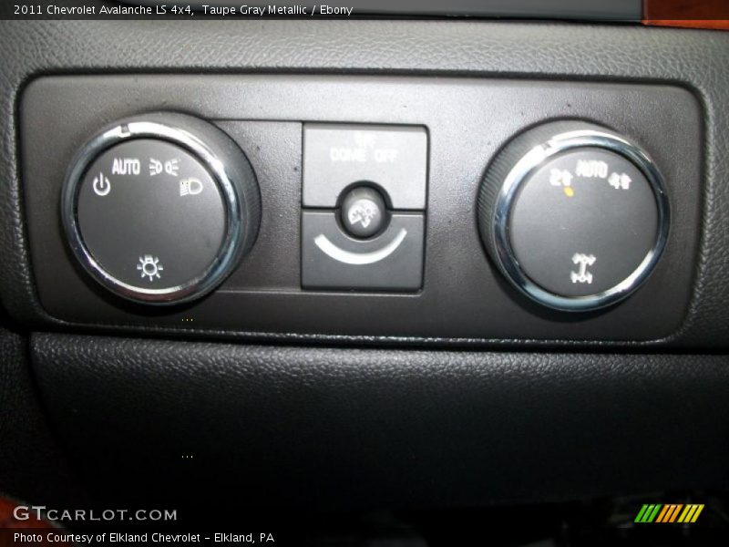 Taupe Gray Metallic / Ebony 2011 Chevrolet Avalanche LS 4x4