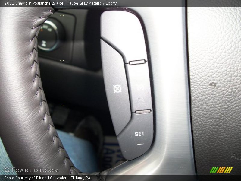 Taupe Gray Metallic / Ebony 2011 Chevrolet Avalanche LS 4x4