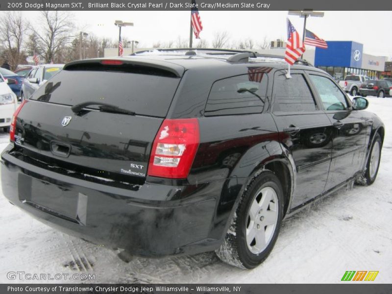 Brilliant Black Crystal Pearl / Dark Slate Gray/Medium Slate Gray 2005 Dodge Magnum SXT