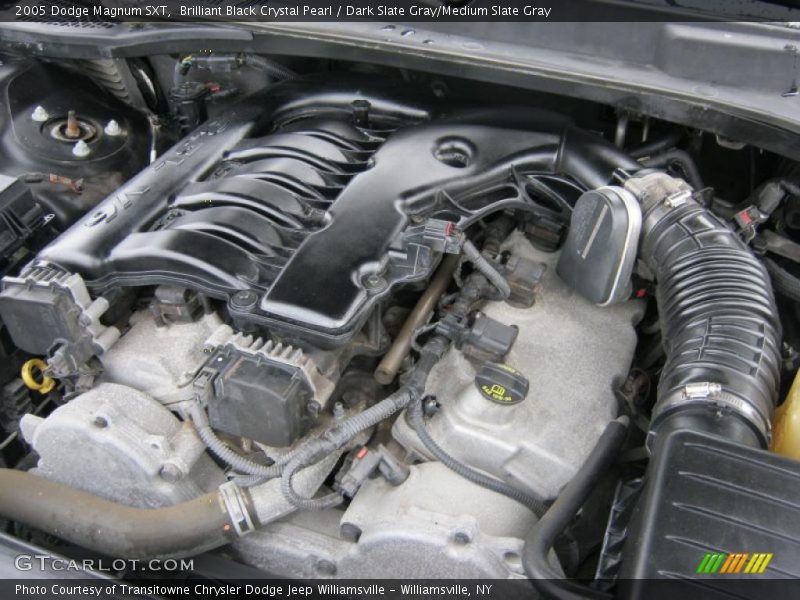 Brilliant Black Crystal Pearl / Dark Slate Gray/Medium Slate Gray 2005 Dodge Magnum SXT