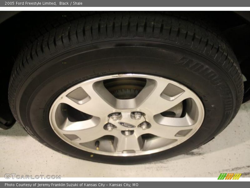 Black / Shale 2005 Ford Freestyle Limited