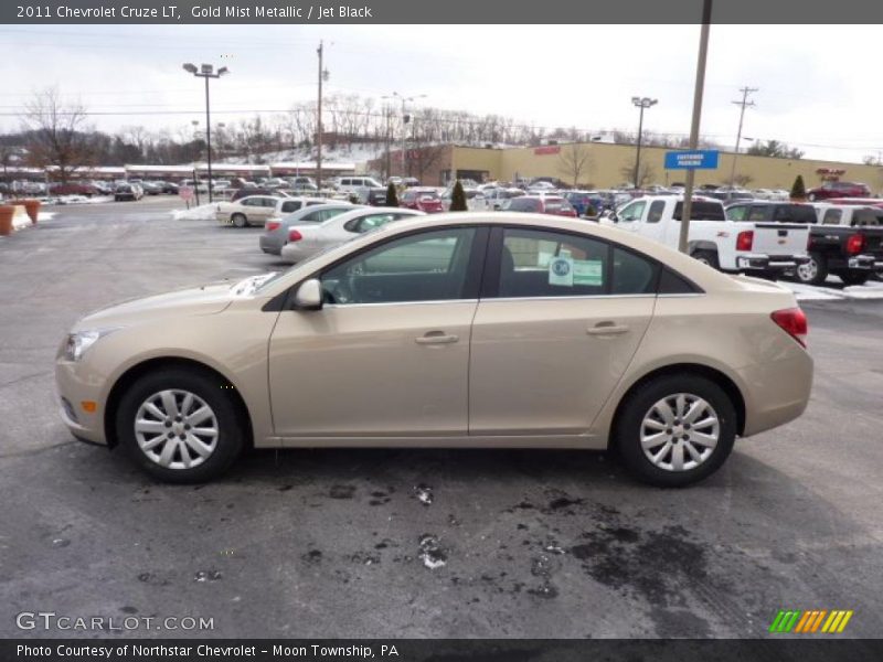 Gold Mist Metallic / Jet Black 2011 Chevrolet Cruze LT