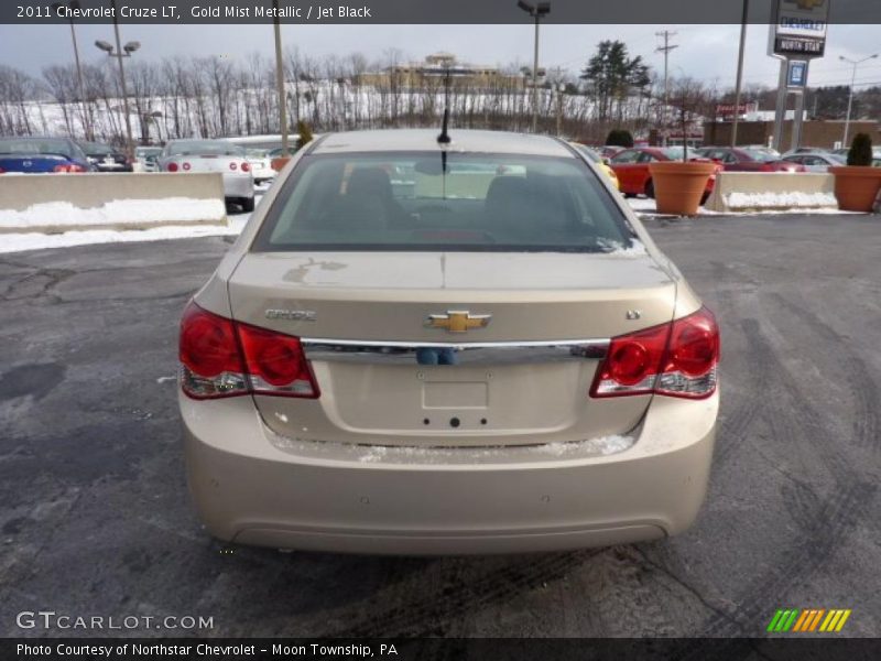Gold Mist Metallic / Jet Black 2011 Chevrolet Cruze LT