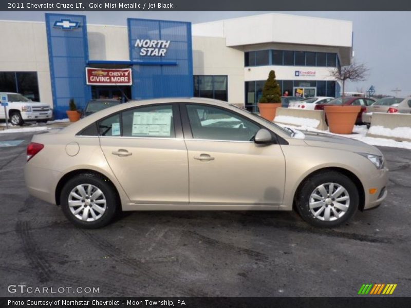 Gold Mist Metallic / Jet Black 2011 Chevrolet Cruze LT