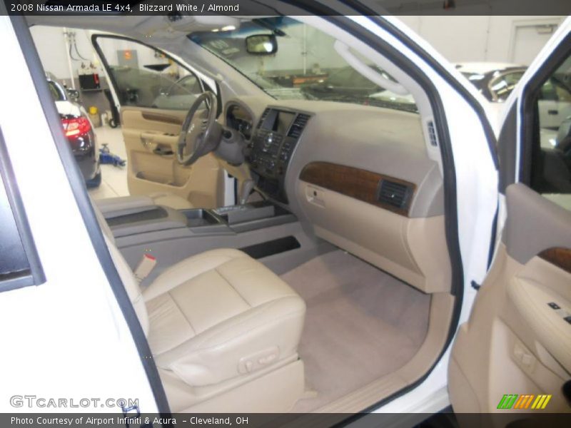 Blizzard White / Almond 2008 Nissan Armada LE 4x4