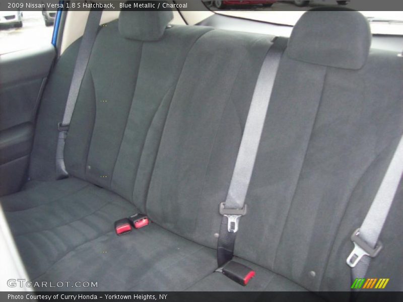 Blue Metallic / Charcoal 2009 Nissan Versa 1.8 S Hatchback